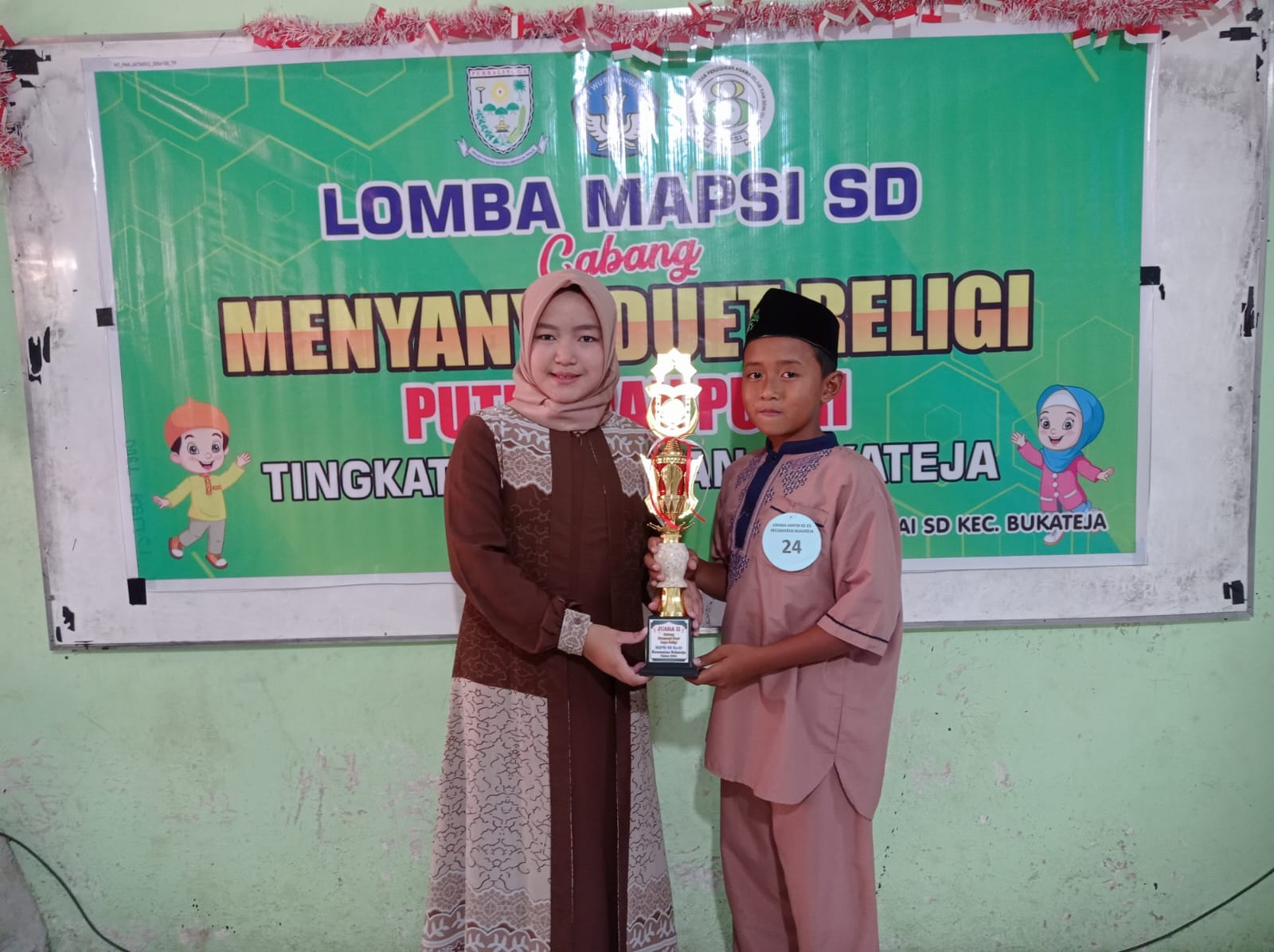 Siswa SD Negeri 1 Wirasaba Juara 1 Lomba Menyanyi Duet Lagu Religi Tingkat Kecamatan Bukateja